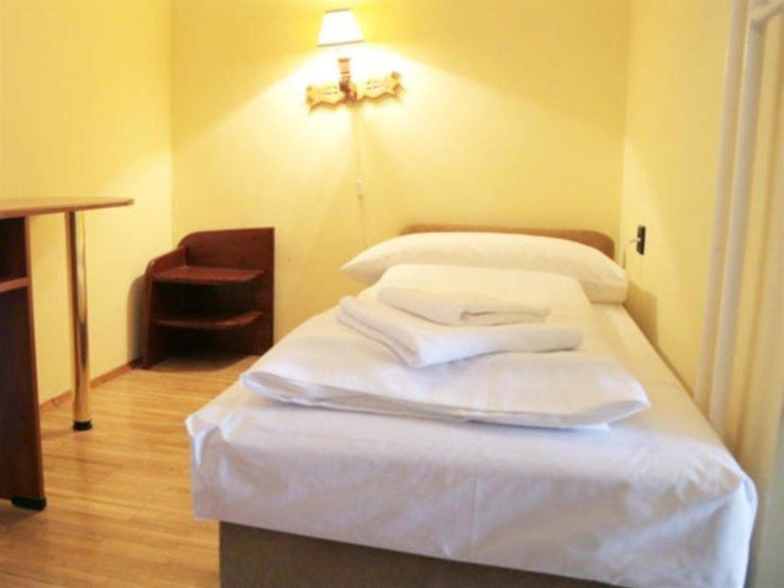 Hotel Bara Boedapest Buitenkant foto