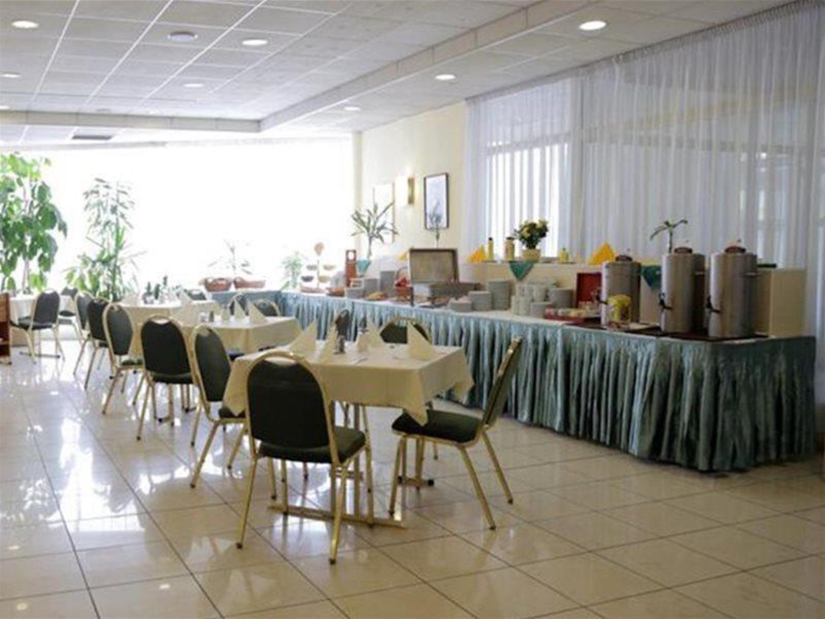 Hotel Bara Boedapest Buitenkant foto